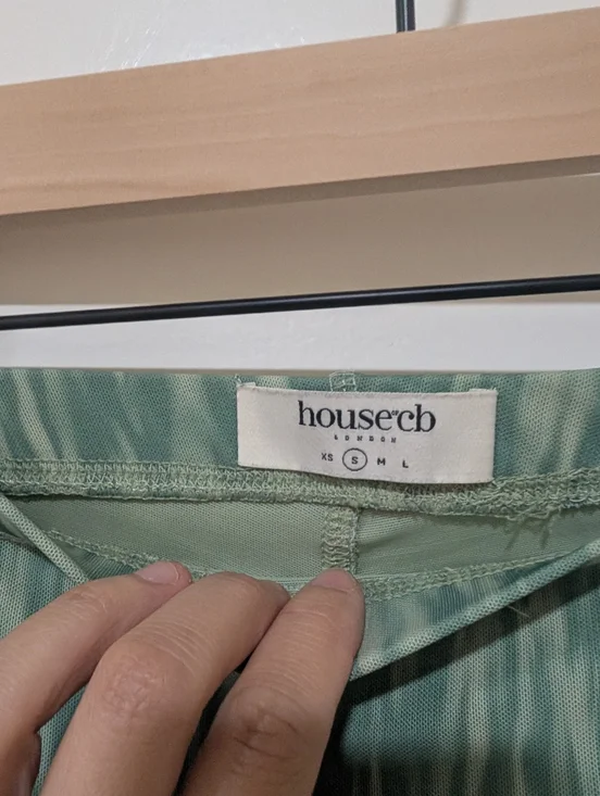 House of CB Erin Mesh Flared Trousers in Ivy Print - Picture 7 of 16